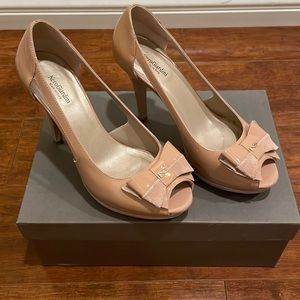 NeoGiardini patent high heels shoes